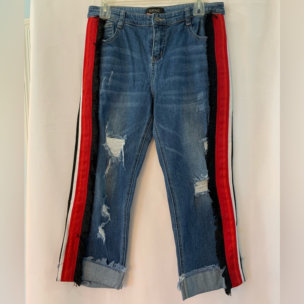 Buffalo David Bitton capri Jean straight legs with red stripes on sides